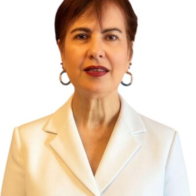 ADRIANA COLMENARES LEAL
